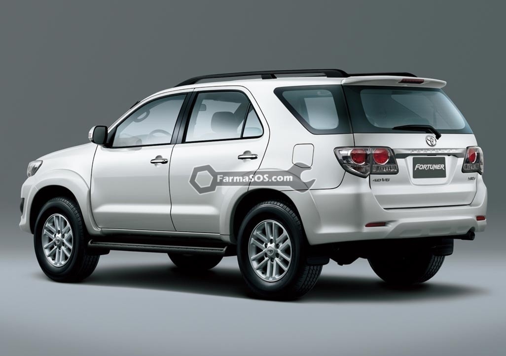 Toyota Fortuner 2014 7 1030x773 1 تعویض لنت ترمز تویوتا فورچونر